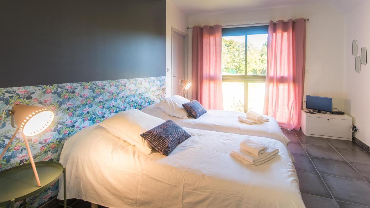 サルラ・ラ・カネダPlein Sud Avec Jacuzzi Privatif Et Parking Priveアパートメント エクステリア 写真