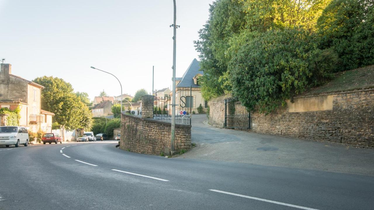 サルラ・ラ・カネダPlein Sud Avec Jacuzzi Privatif Et Parking Priveアパートメント エクステリア 写真