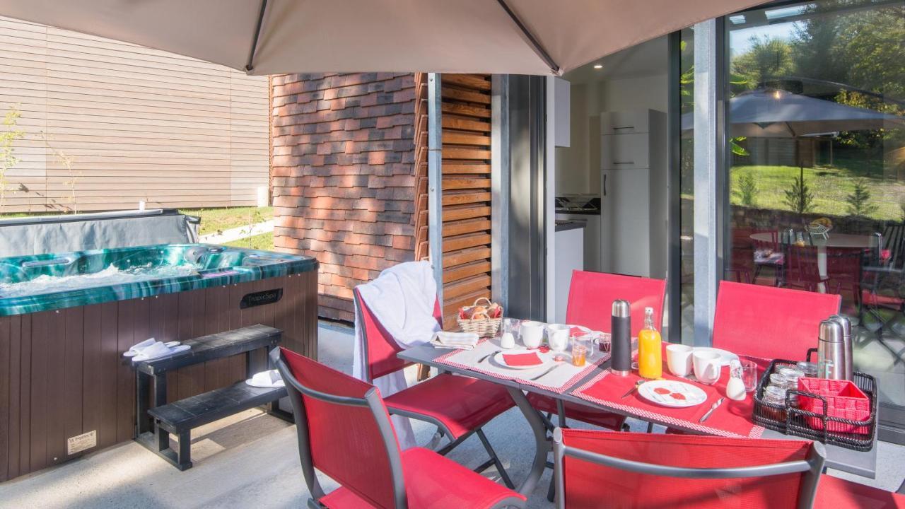 サルラ・ラ・カネダPlein Sud Avec Jacuzzi Privatif Et Parking Priveアパートメント エクステリア 写真